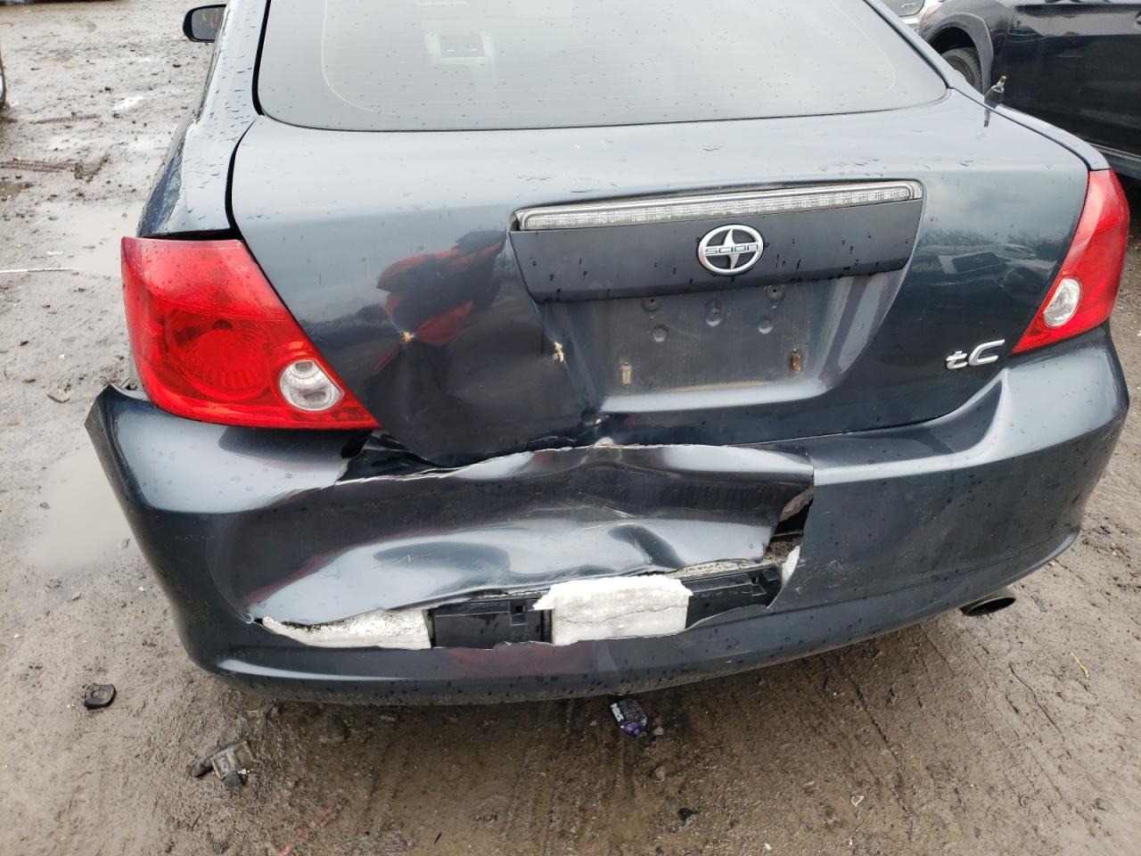 Photo 9 from auction – 2005 TOYOTA SCION TC with VIN JTKDE177550031532