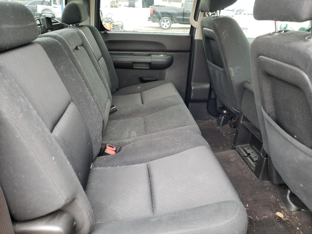Photo 6 from auction – 2011 CHEVROLET SILVERADO with VIN 3GCPKSE3XBG345185