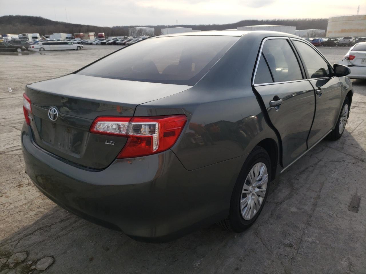 Photo 4 from auction – 2013 TOYOTA CAMRY L with VIN 4T4BF1FK2DR319857