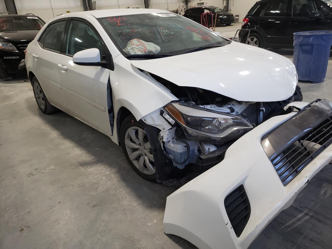 TOYOTA COROLLA L 2015 with VIN 2T1BURHE3FC469017 - Photo from auction