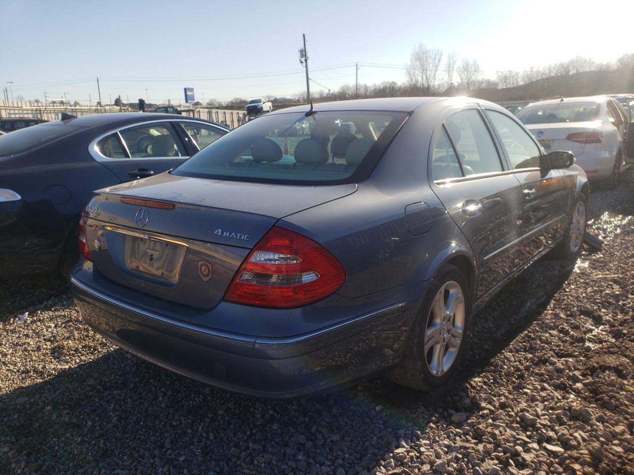 Photo 4 from auction – 2004 MERCEDES-BENZ E 500 4MAT with VIN WDBUF83J74X116830