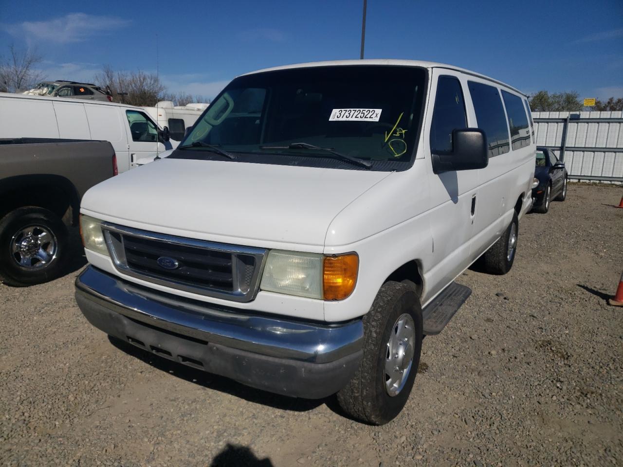 Photo 2 from auction – 2004 FORD ECONOLINE with VIN 1FBSS31LX4HB38573