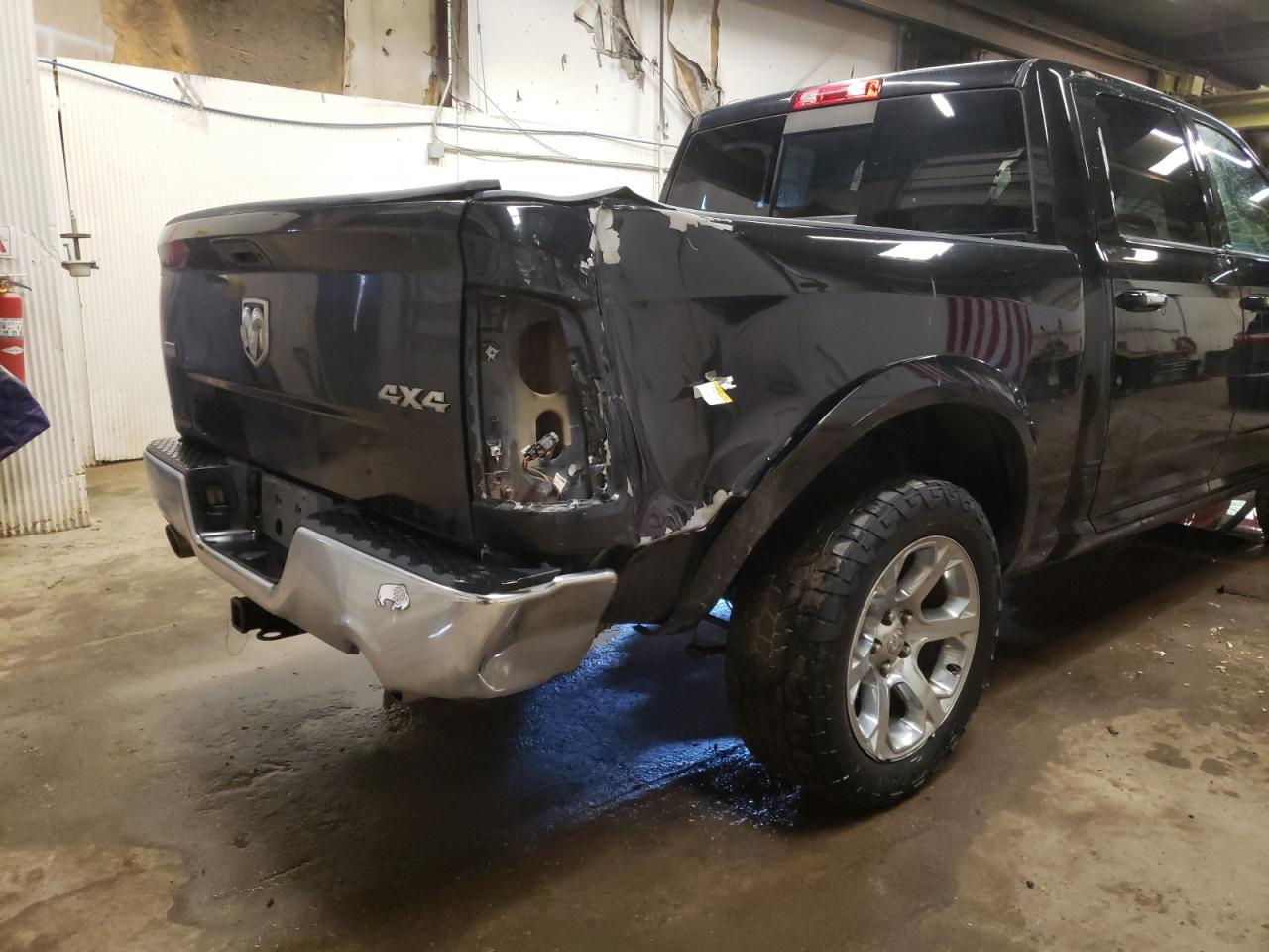 Photo 10 from auction – 2016 RAM 1500 LARAM with VIN 1C6RR7NT4GS261145