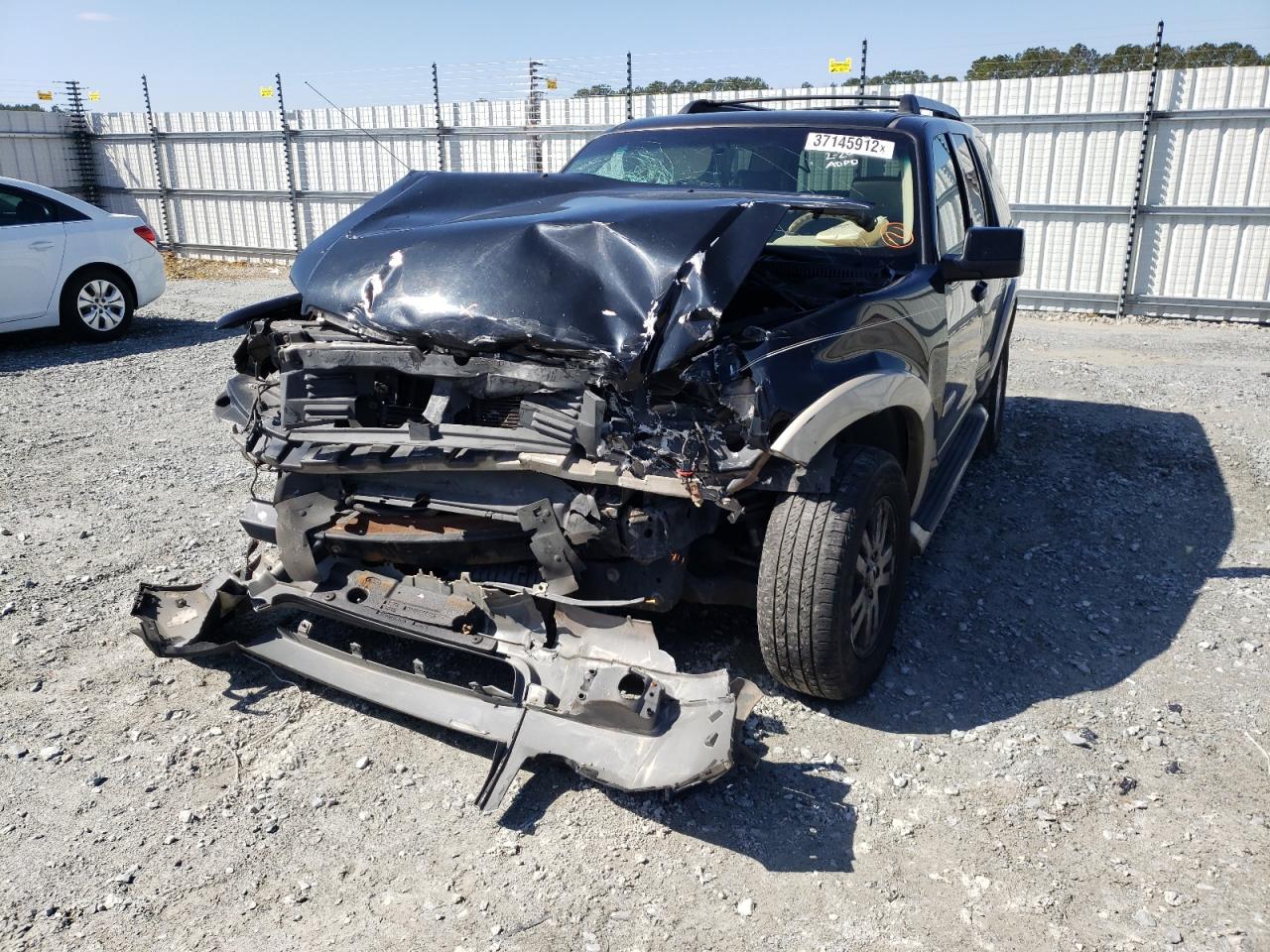 Photo 2 from auction – 2006 FORD EXPLORER E with VIN 1FMEU74E96UB23687