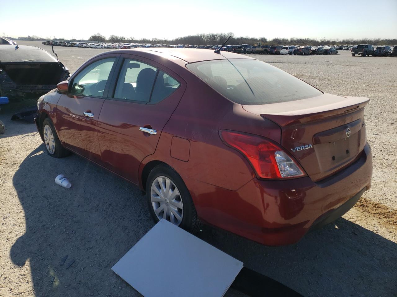 Photo 3 from auction – 2019 NISSAN VERSA S with VIN 3N1CN7AP1KL804917