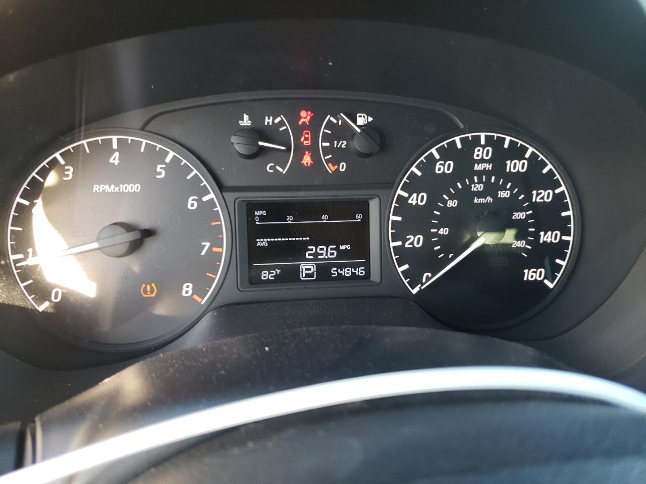 Photo 8 from auction – 2017 NISSAN SENTRA S with VIN 3N1AB7AP3HY257032