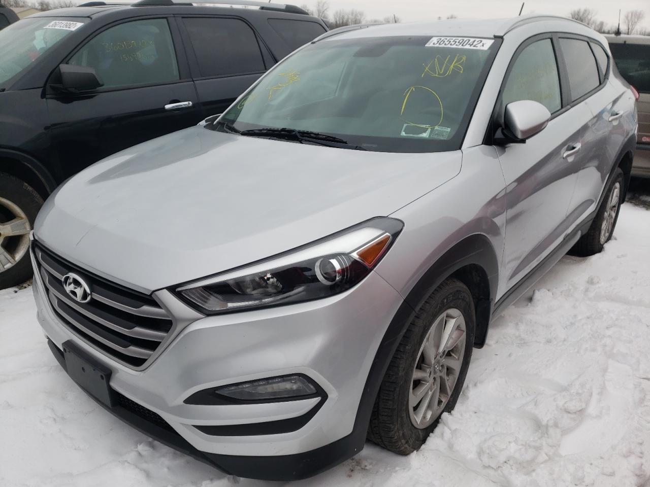 Photo 2 from auction – 2017 HYUNDAI TUCSON LIM with VIN KM8J3CA44HU375484