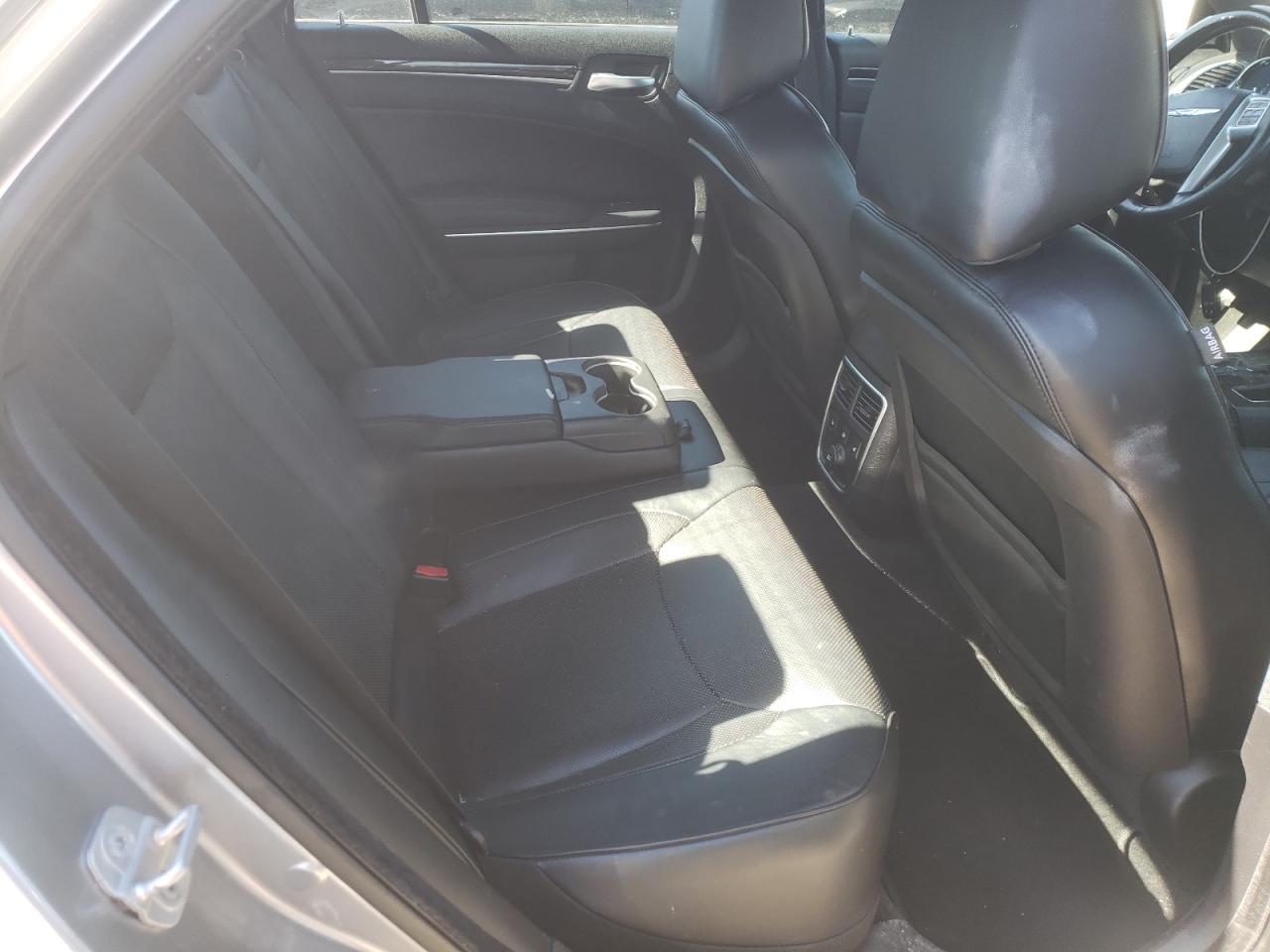 Photo 6 from auction – 2013 CHRYSLER 300C with VIN 2C3CCAET5DH667794