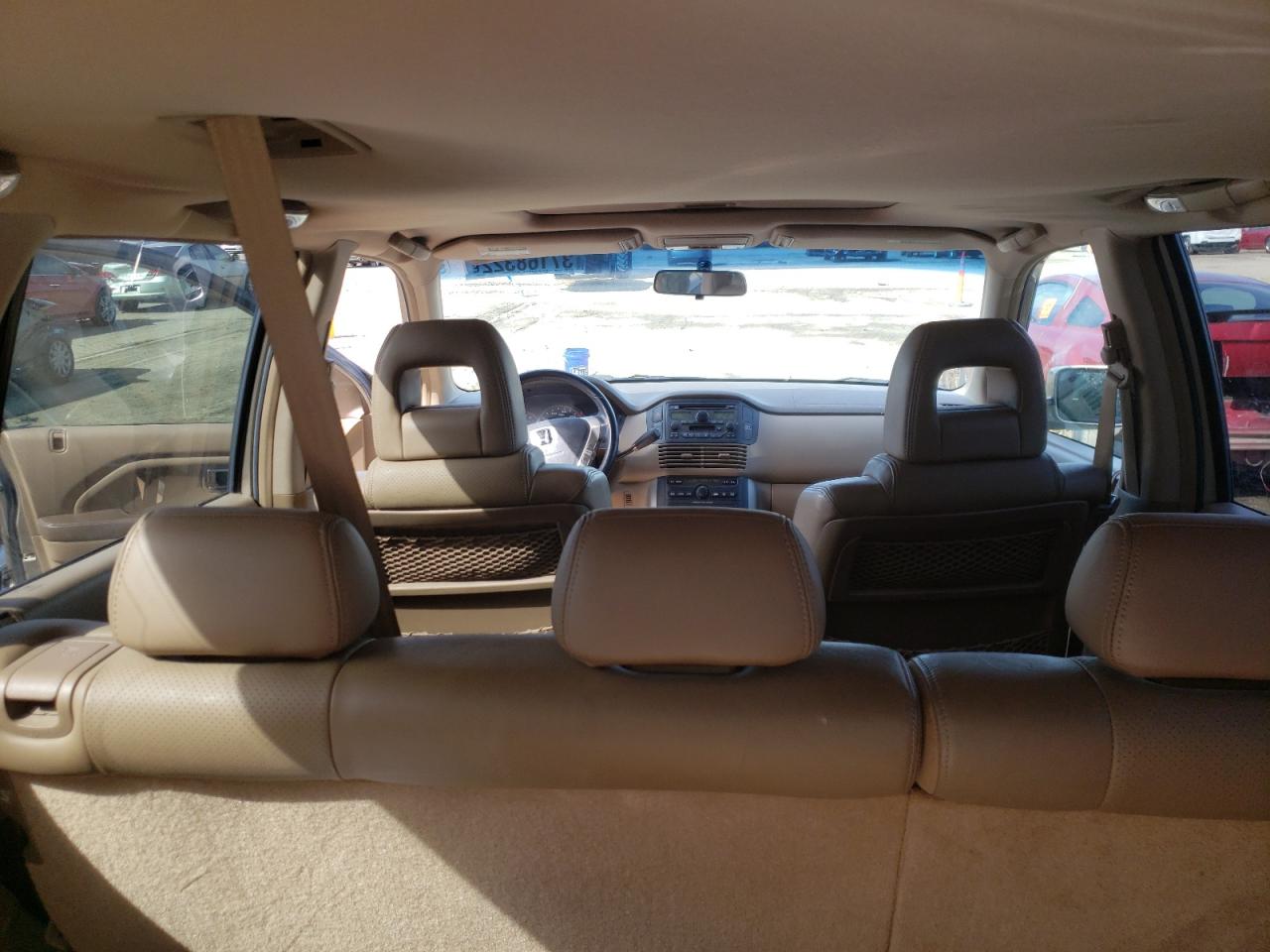 Photo 9 from auction – 2005 HONDA PILOT EXL with VIN 5FNYF185X5B053871