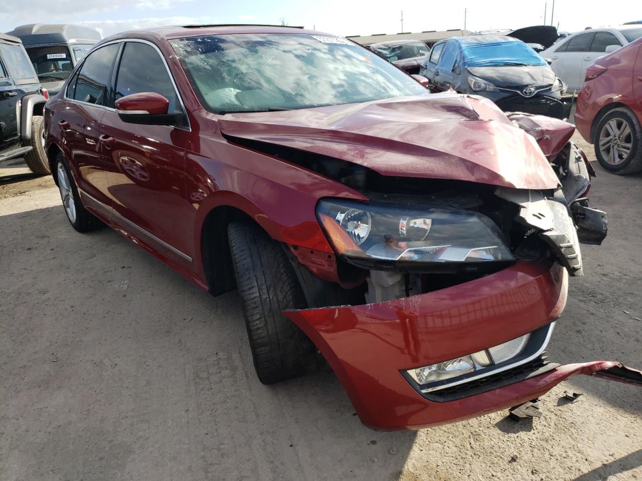VOLKSWAGEN PASSAT SE 2015 with VIN 1VWBS7A30FC122902 - Photo from auction