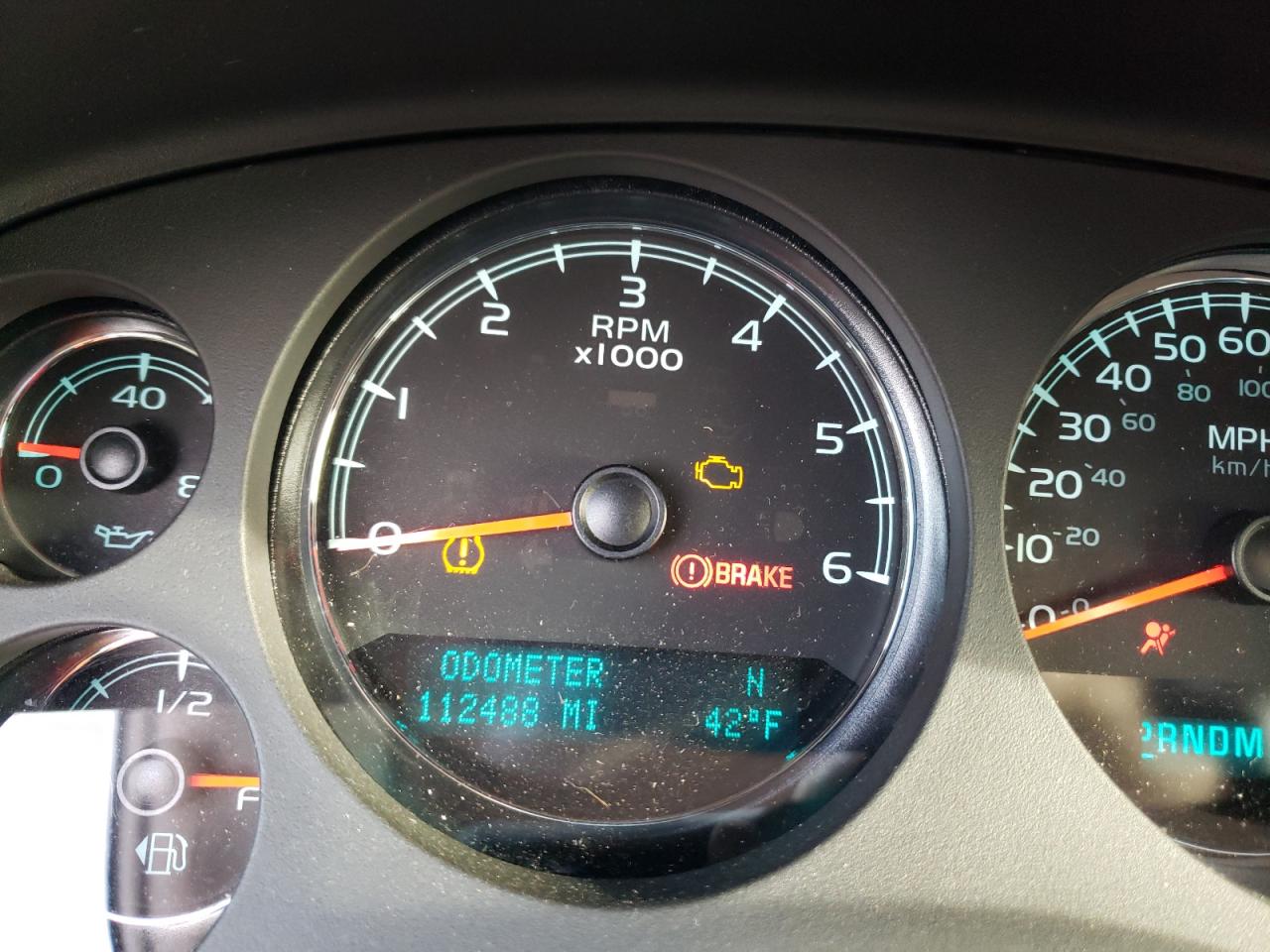 Photo 8 from auction – 2014 GMC YUKON XL D with VIN 1GKS2MEF3ER125590