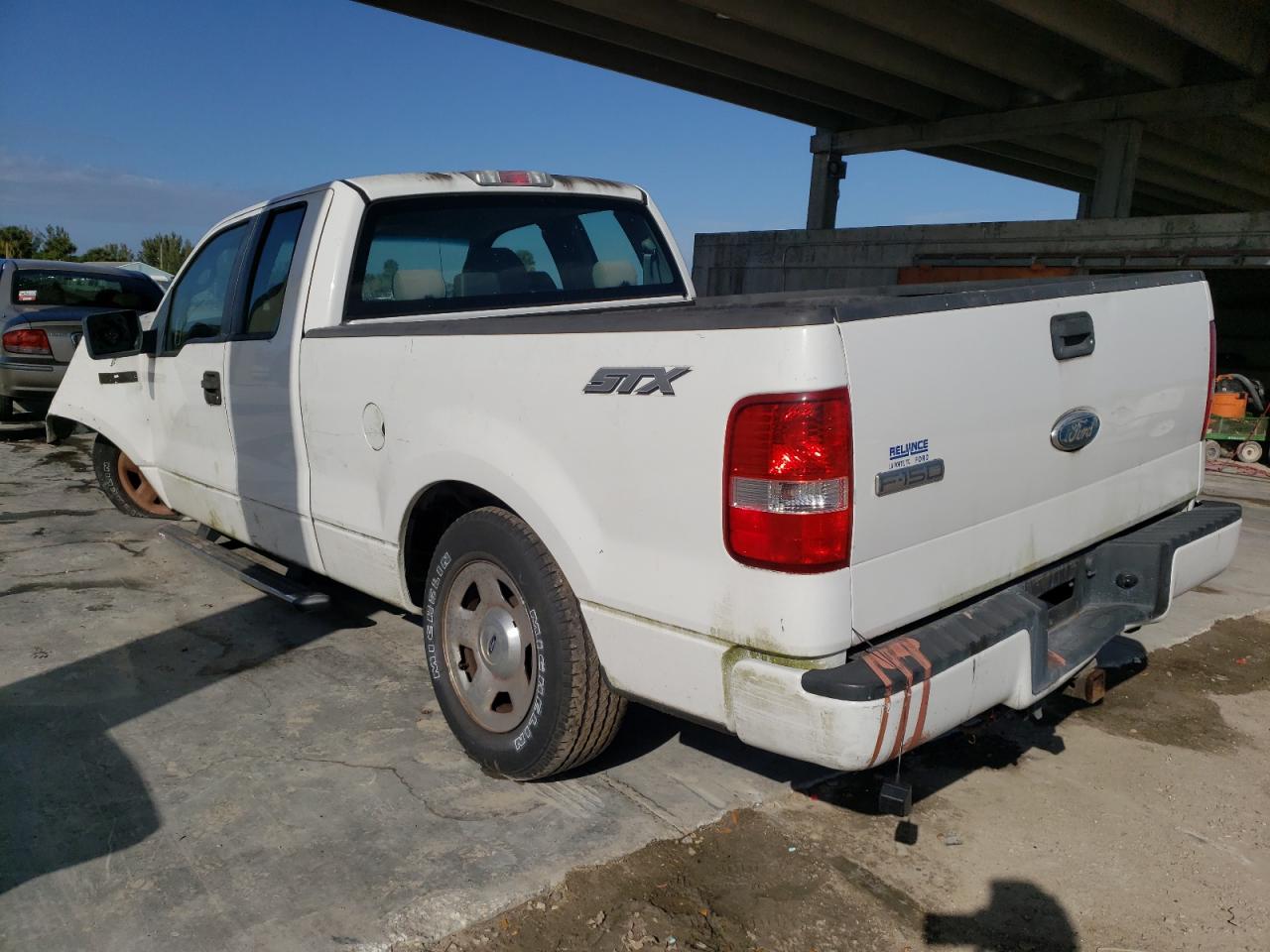 Photo 3 from auction – 2007 FORD F150 with VIN 1FTRX12W37FA56421