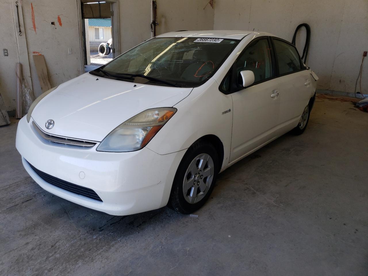 Photo 2 from auction – 2008 TOYOTA PRIUS with VIN JTDKB20U587723332