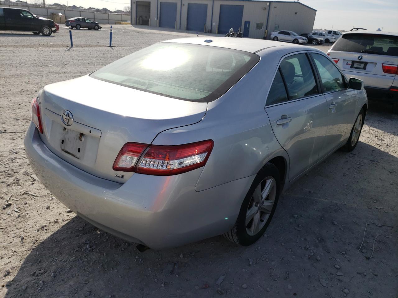 Photo 4 from auction – 2011 TOYOTA CAMRY BASE with VIN 4T1BF3EK0BU727133