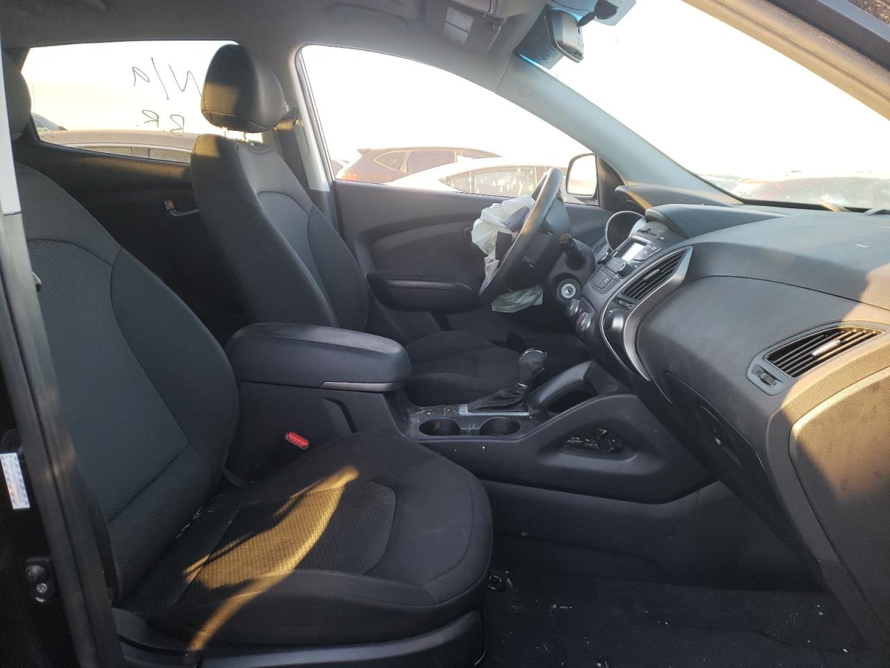 Photo 5 from auction – 2015 HYUNDAI TUCSON GLS with VIN KM8JT3AF2FU088255