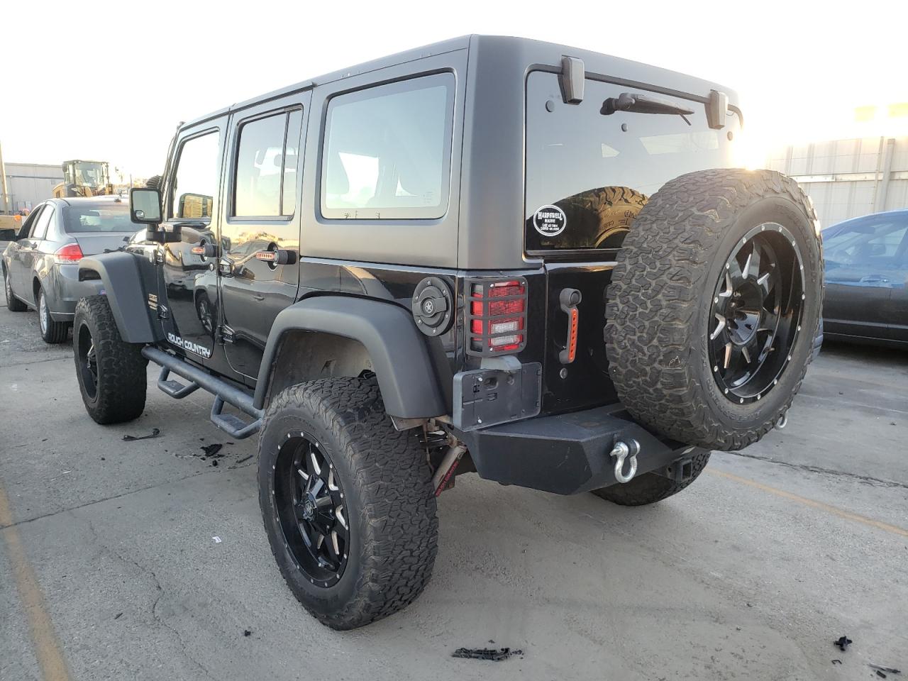 Photo 3 from auction – 2015 JEEP WRANGLER U with VIN 1C4BJWDG1FL546152