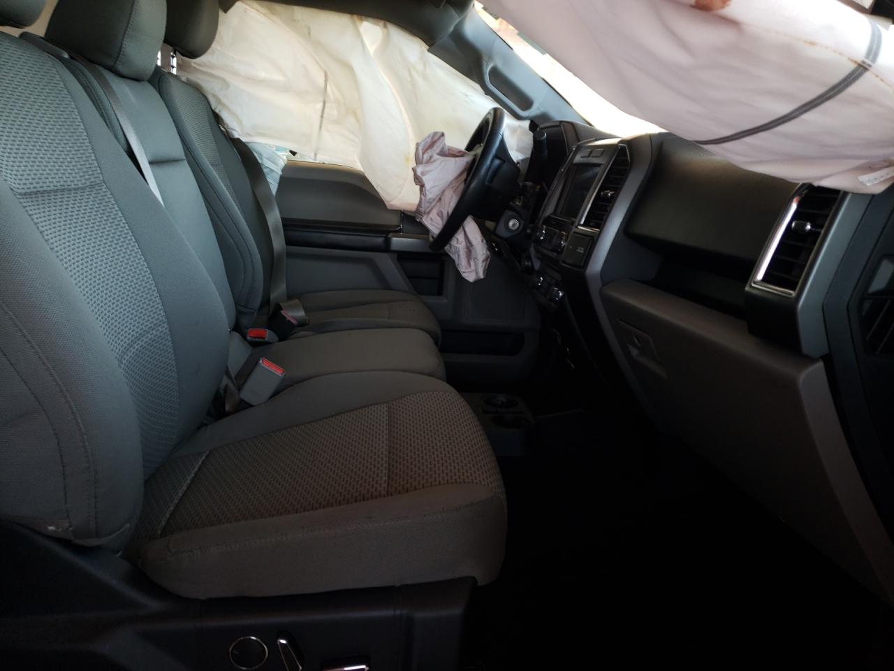 Photo 5 from auction – 2016 FORD F150 SUPER with VIN 1FTEW1CF7GFA66868