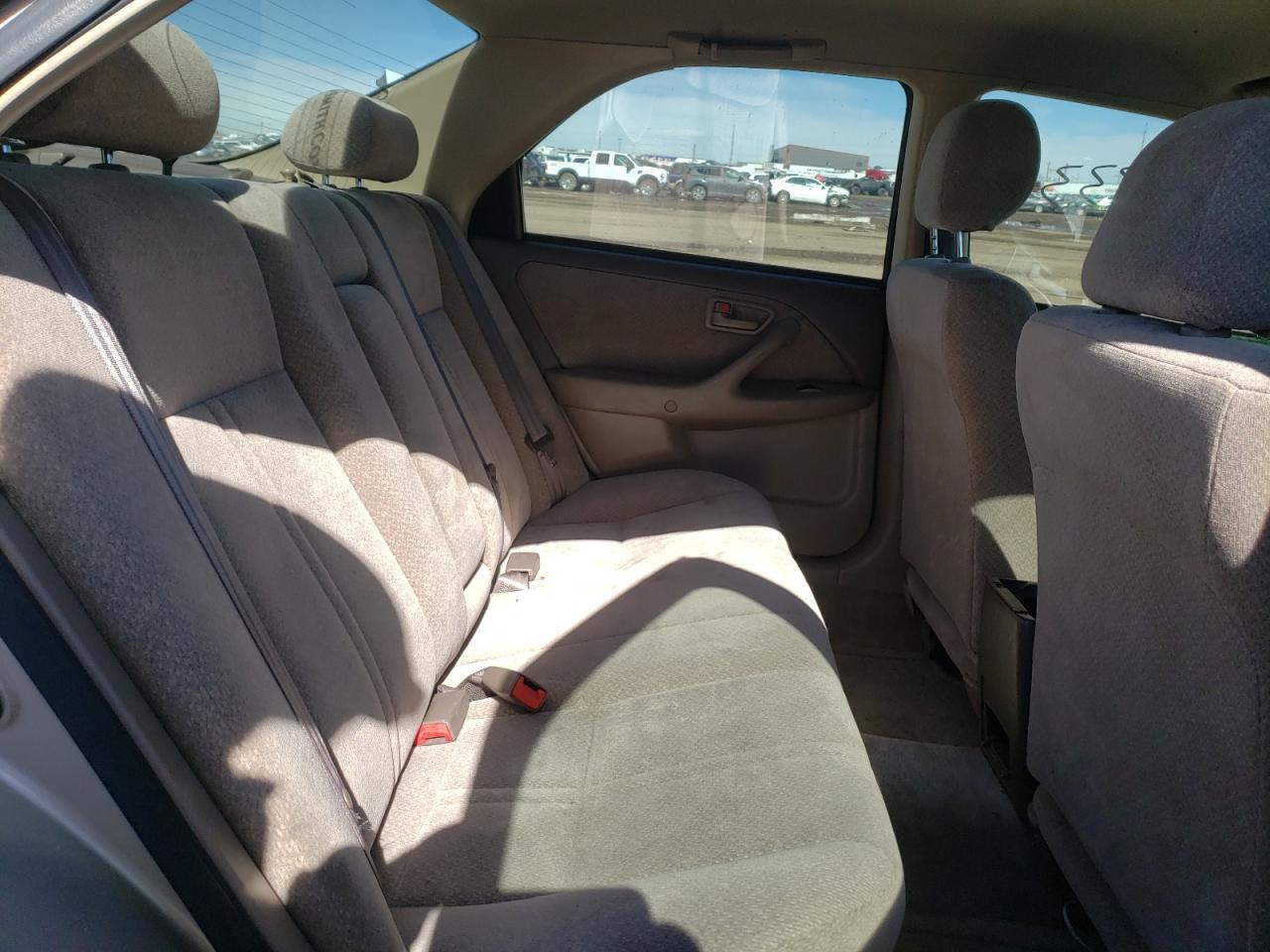 Photo 6 from auction – 2000 TOYOTA CAMRY CE with VIN JT2BG22K0Y0470094