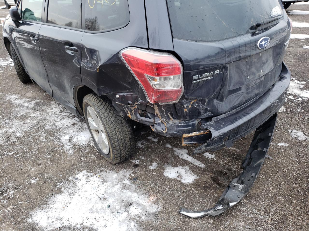 Photo 9 from auction – 2016 SUBARU FORESTER 2 with VIN JF2SJCCC1GH438651