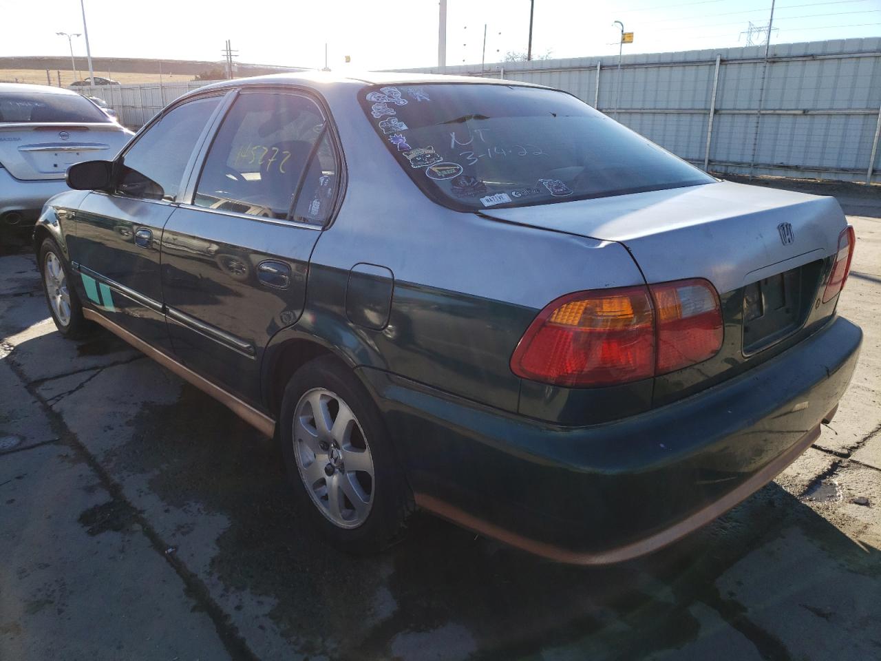 Photo 3 from auction – 2000 HONDA CIVIC BASE with VIN 2HGEJ6613YH534348