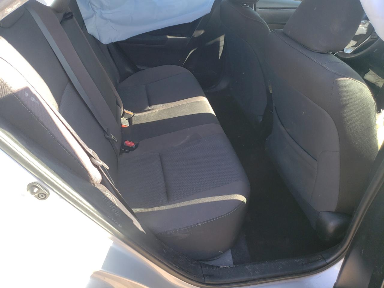 Photo 6 from auction – 2017 TOYOTA COROLLA L with VIN 2T1BURHE2HC913877