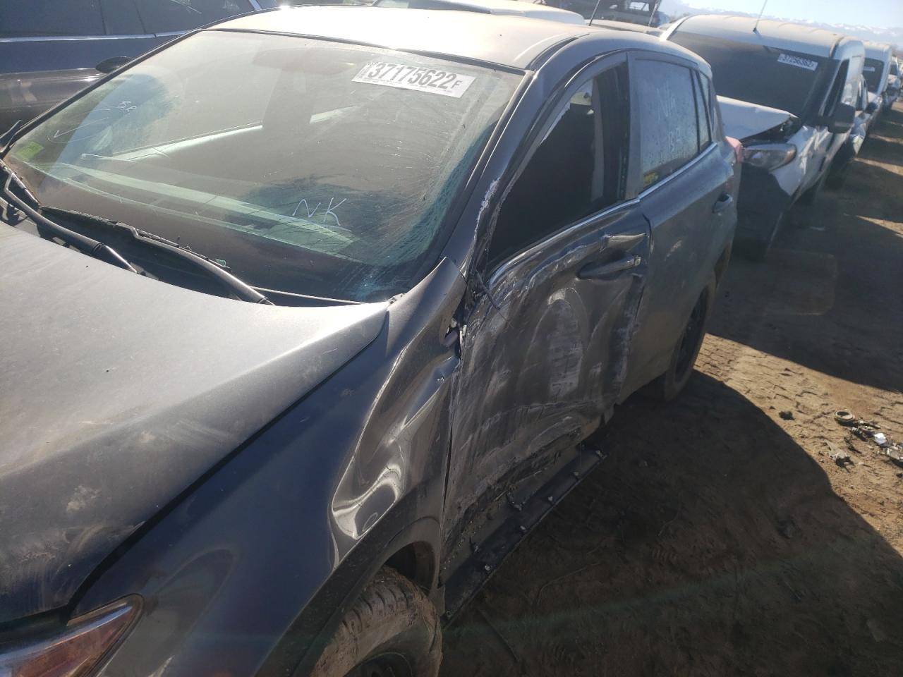 Photo 9 from auction – 2015 TOYOTA RAV4 LE with VIN 2T3BFREV9FW248252