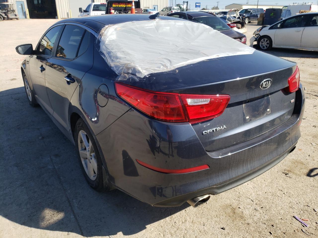Photo 3 from auction – 2015 KIA OPTIMA LX with VIN 5XXGM4A75FG472577
