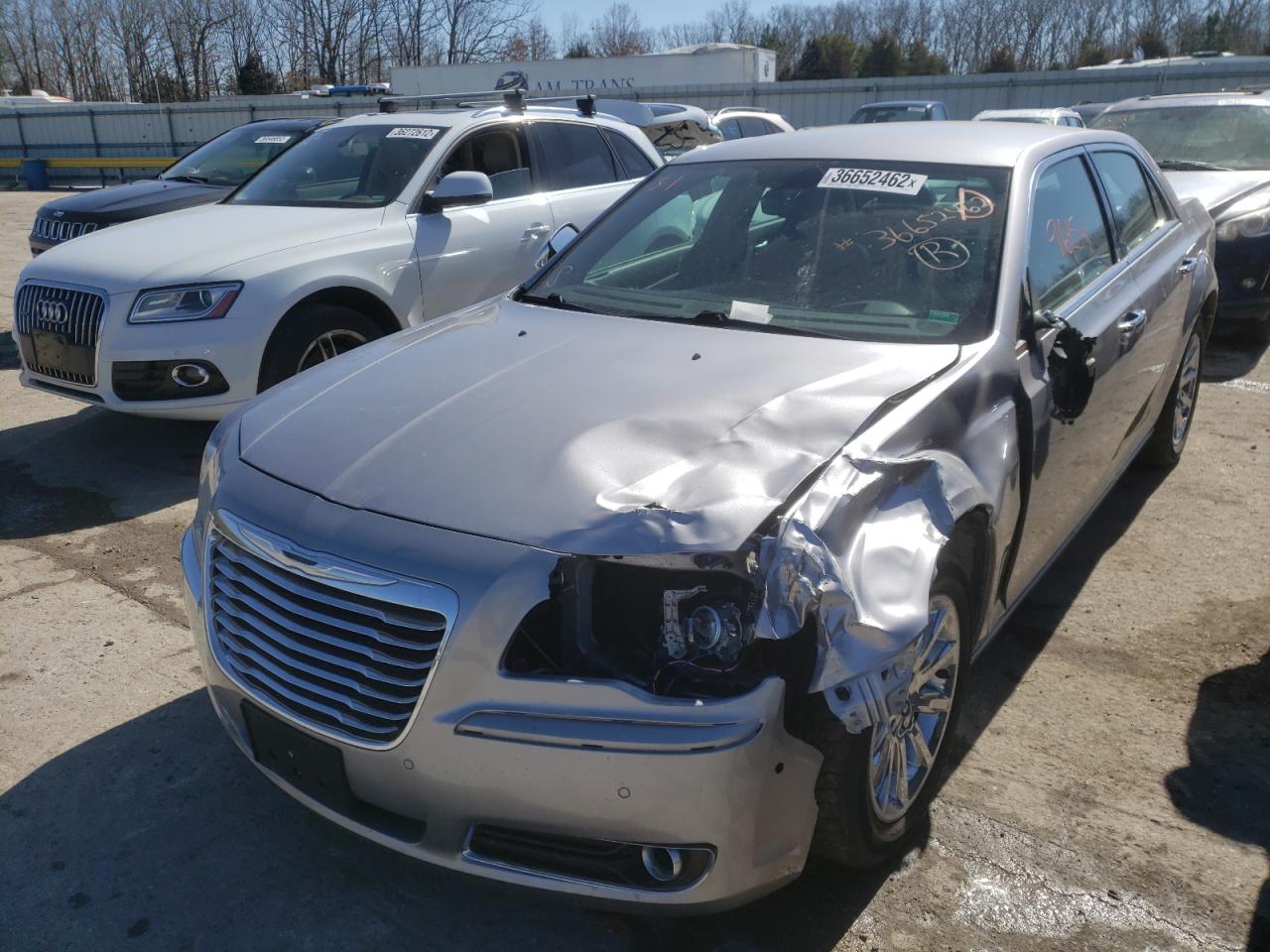 Photo 2 from auction – 2013 CHRYSLER 300C with VIN 2C3CCAET5DH667794