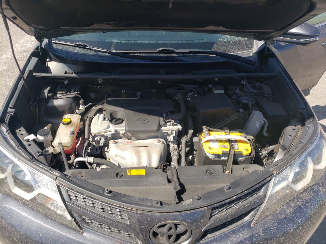 Photo 7 from auction – 2015 TOYOTA RAV4 XLE with VIN 2T3RFREV9FW250680