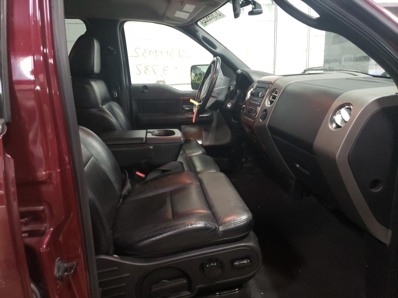 Photo 5 from auction – 2004 FORD F150 SUPER with VIN 1FTPW145X4KD04410