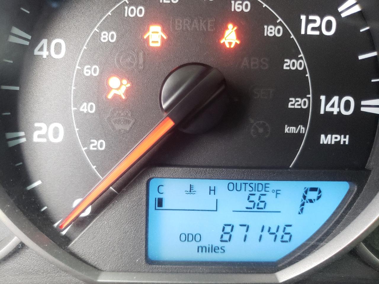 Photo 8 from auction – 2016 TOYOTA RAV4 LE with VIN 2T3BFREV1GW468115