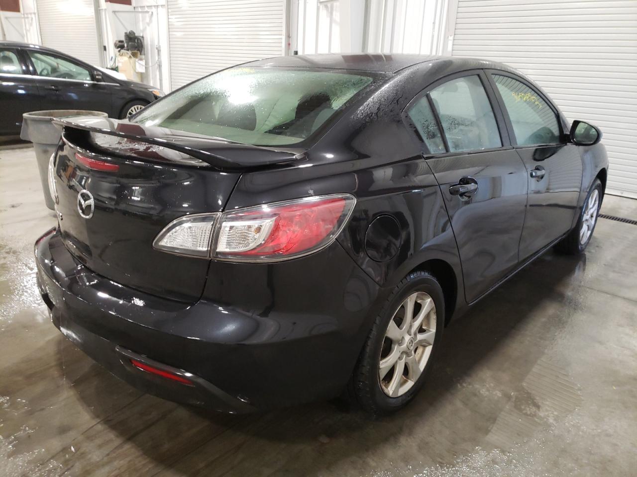 Photo 4 from auction – 2010 MAZDA 3 I with VIN JM1BL1SG3A1219143