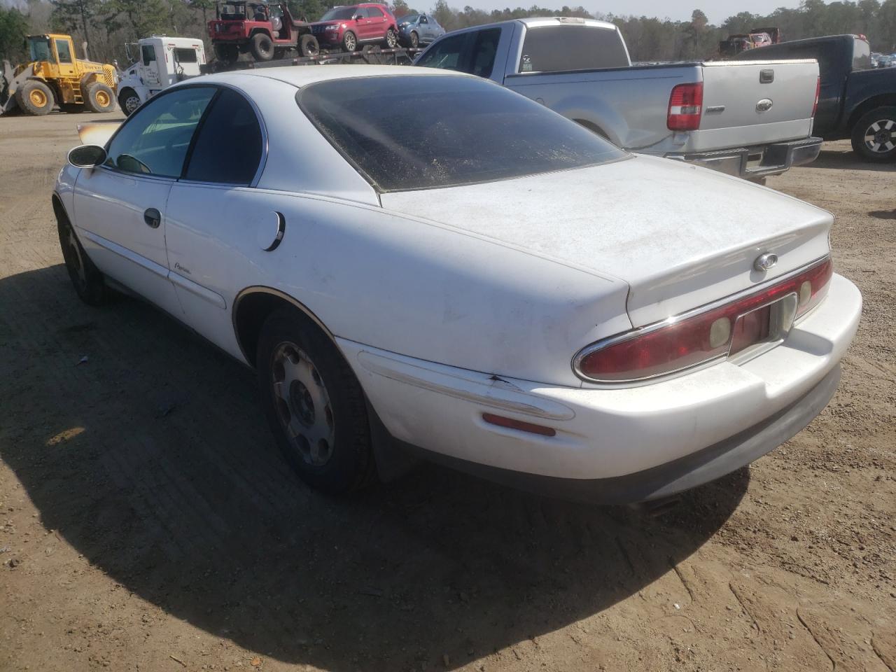 Photo 3 from auction – 1997 BUICK RIVIERA with VIN 1G4GD2212V4713594