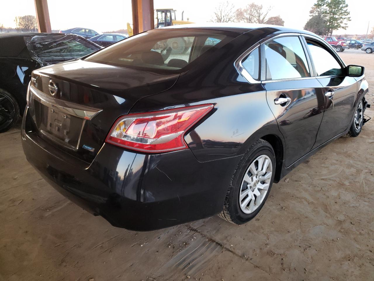 Photo 4 from auction – 2013 NISSAN ALTIMA 2.5 with VIN 1N4AL3AP3DC250416