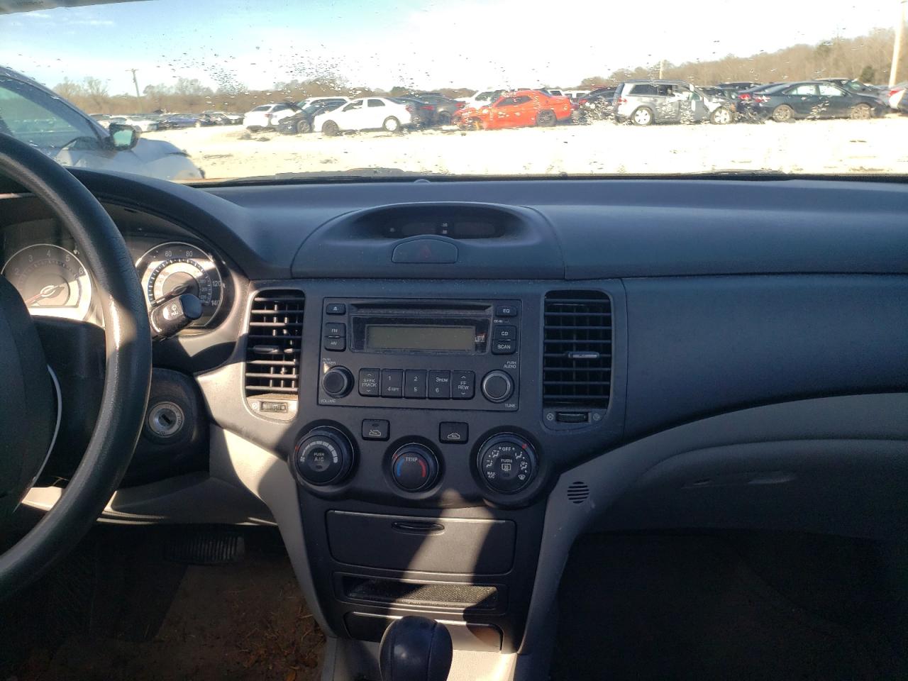 صورة رقم 9 من المزاد - 2006 KIA OPTIMA LX مع VIN KNAGE123365053653
