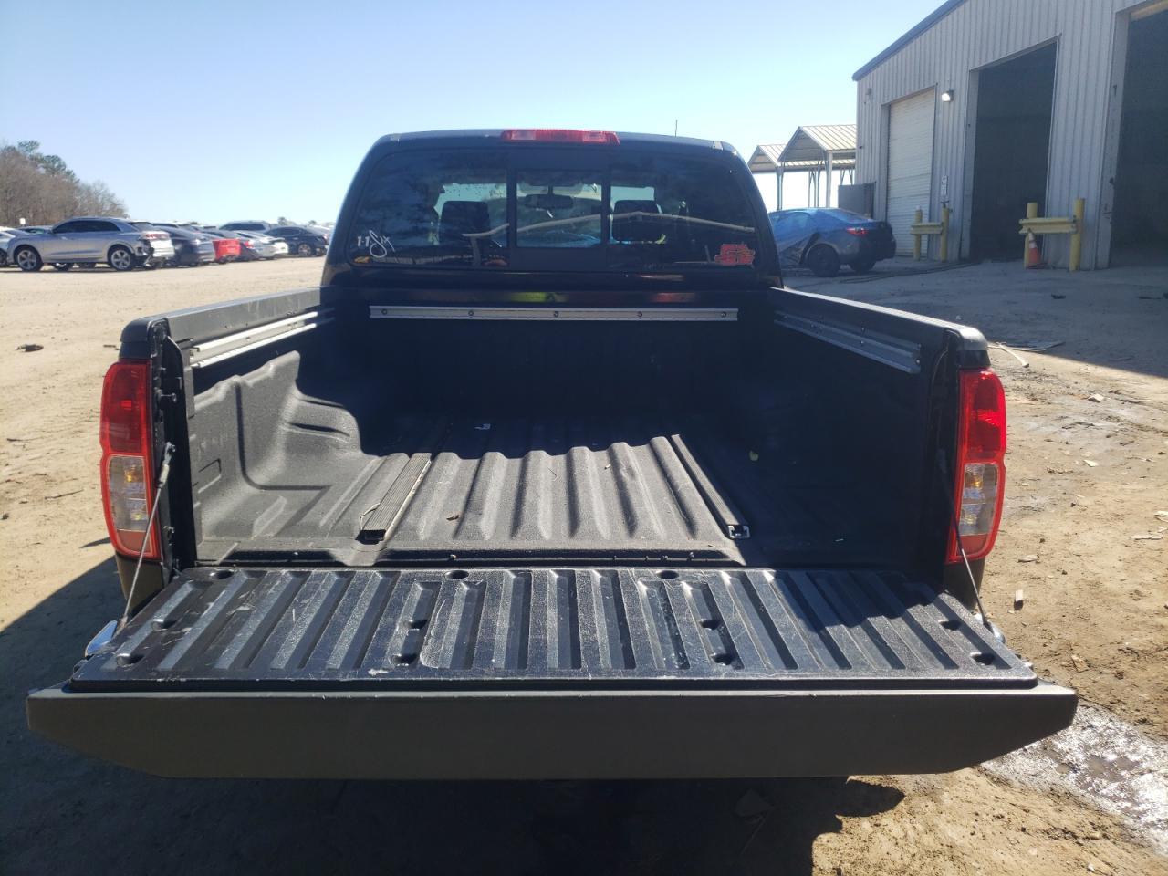Photo 9 from auction – 2017 NISSAN FRONTIER S with VIN 1N6AD0EV8HN734555