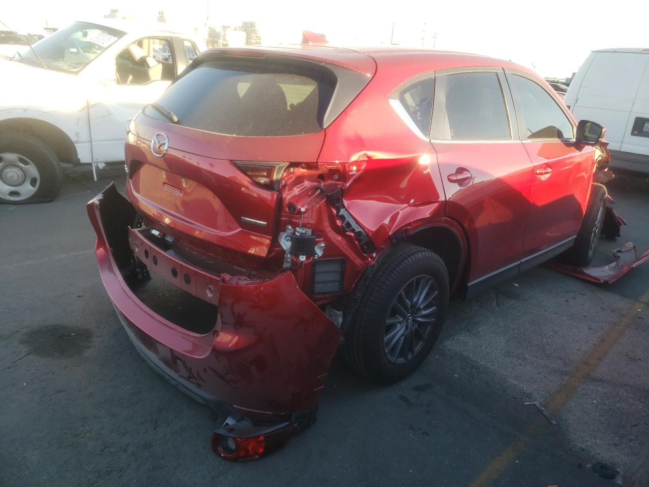 Photo 4 from auction – 2020 MAZDA CX-5 TOURI with VIN JM3KFACM4L0804227