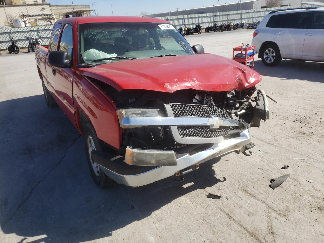 Photo 9 from auction – 2004 CHEVROLET SILVERADO with VIN 1GCEC19X94Z303606