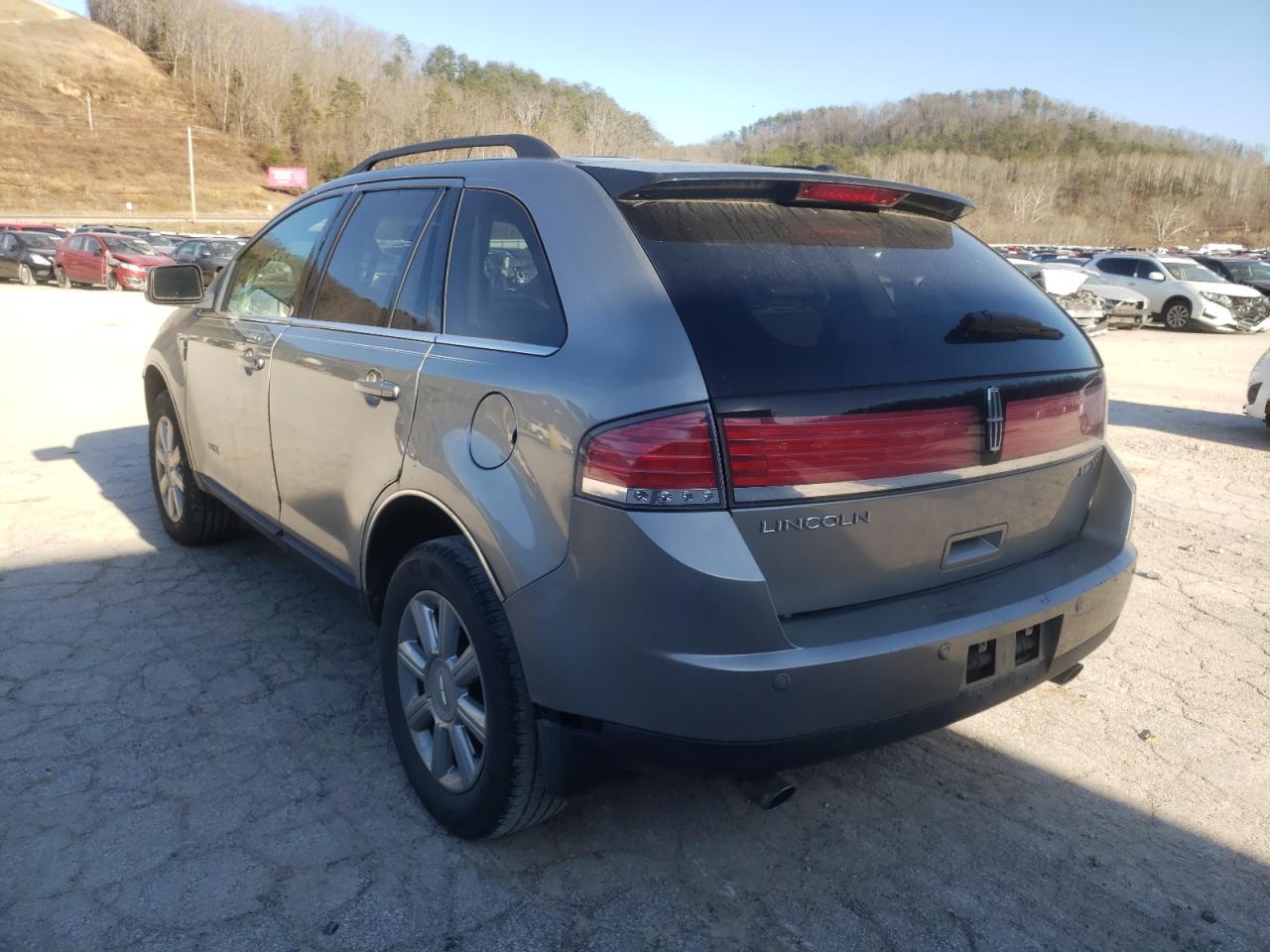 Photo 3 from auction – 2008 LINCOLN MKX with VIN 2LMDU68C48BJ30204