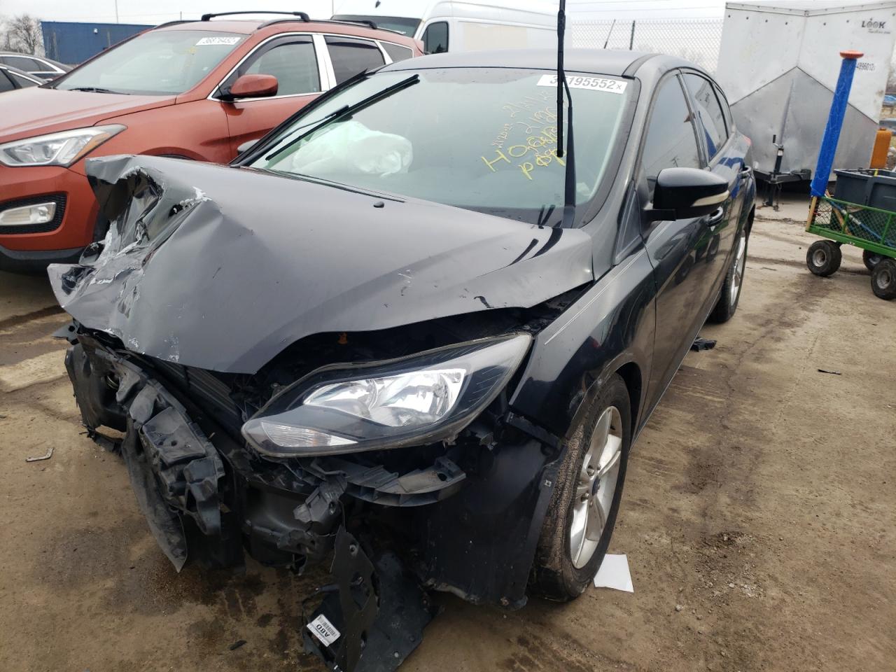 Photo 2 from auction – 2012 FORD FOCUS SE with VIN 1FAHP3K20CL278453