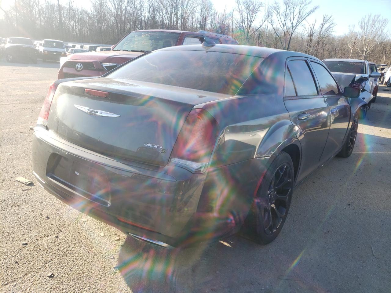 Photo 3 from auction – 2019 CHRYSLER 300 S with VIN 2C3CCABG9KH569517