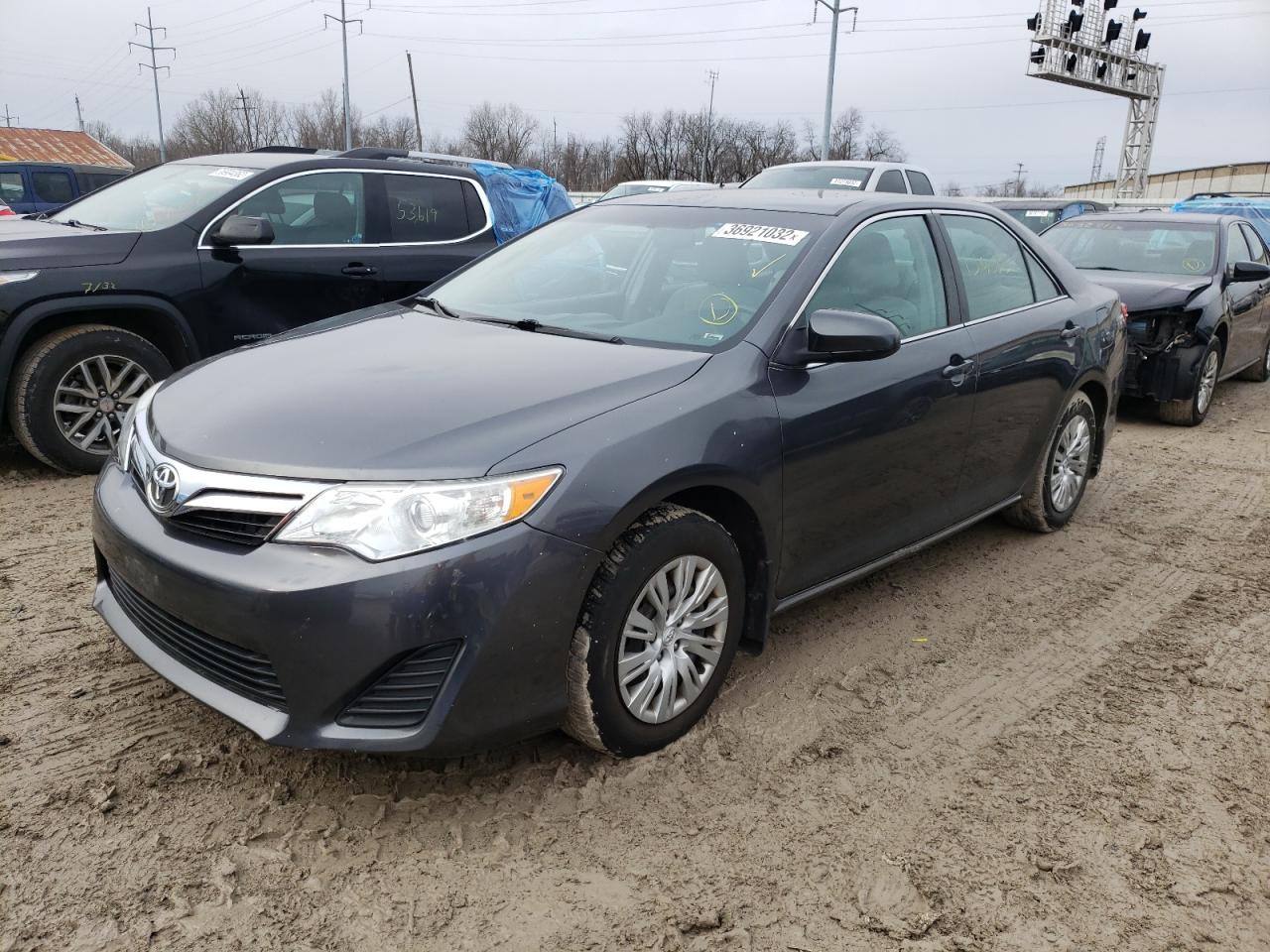 Photo 2 from auction – 2012 TOYOTA CAMRY BASE with VIN 4T1BF1FK5CU073928