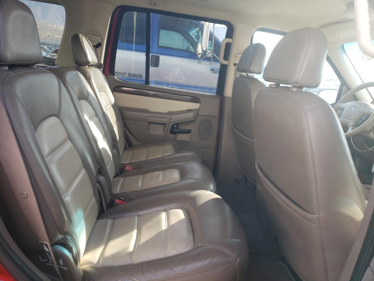 Photo 6 from auction – 2002 FORD EXPLORER E with VIN 1FMZU74E92ZA64218