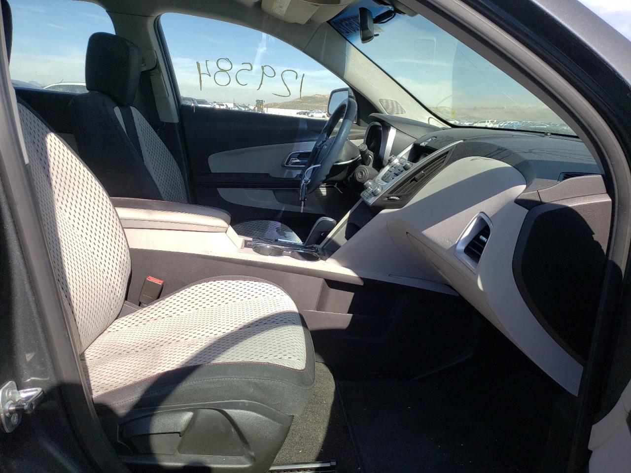 Photo 5 from auction – 2010 CHEVROLET EQUINOX LS with VIN 2CNFLCEW9A6315190