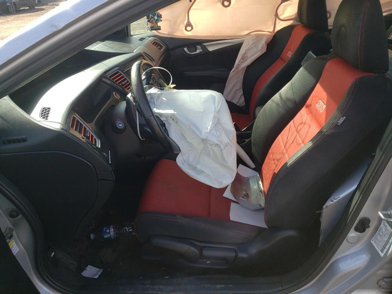 Photo 5 from auction – 2015 HONDA CIVIC SI with VIN 2HGFB6E59FH704828