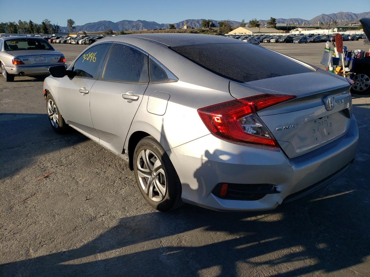 Photo 3 from auction – 2018 HONDA CIVIC LX with VIN 2HGFC2F57JH509193