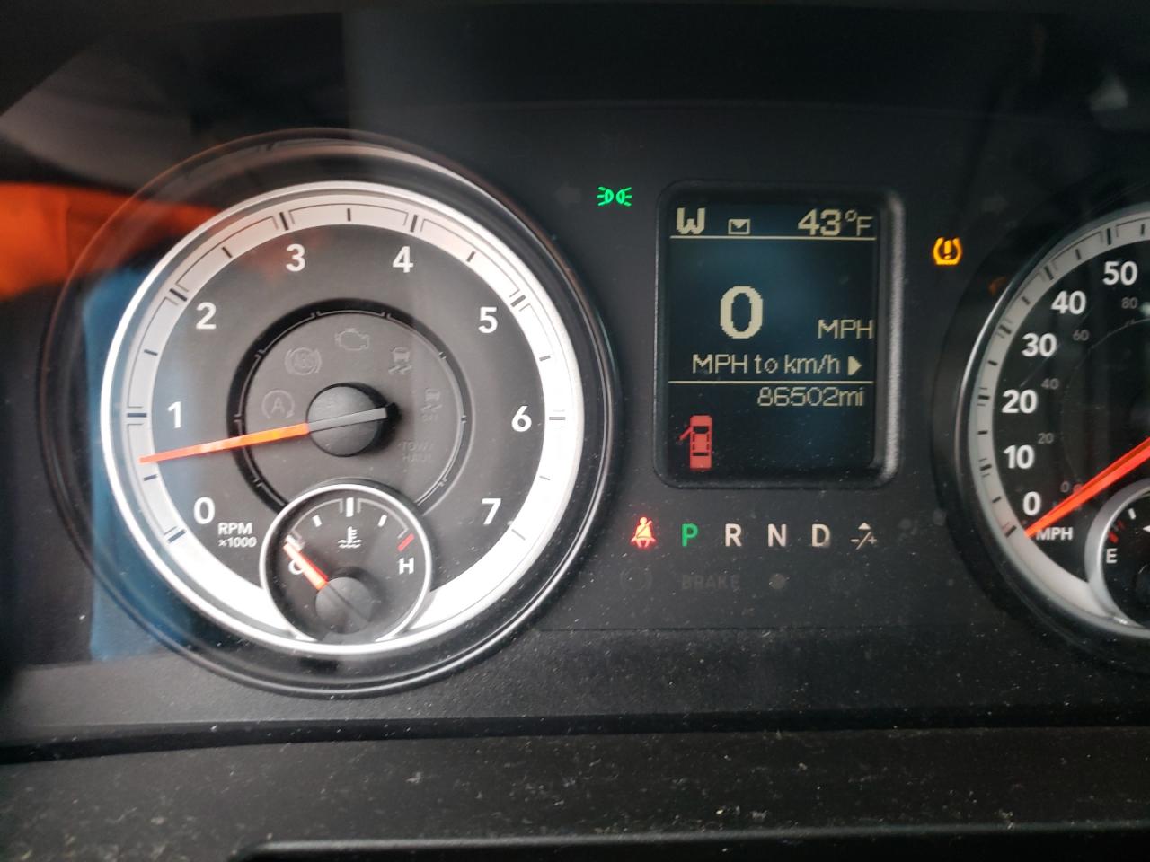 Photo 8 from auction – 2014 RAM 1500 ST with VIN 3C6RR7KT2EG316880