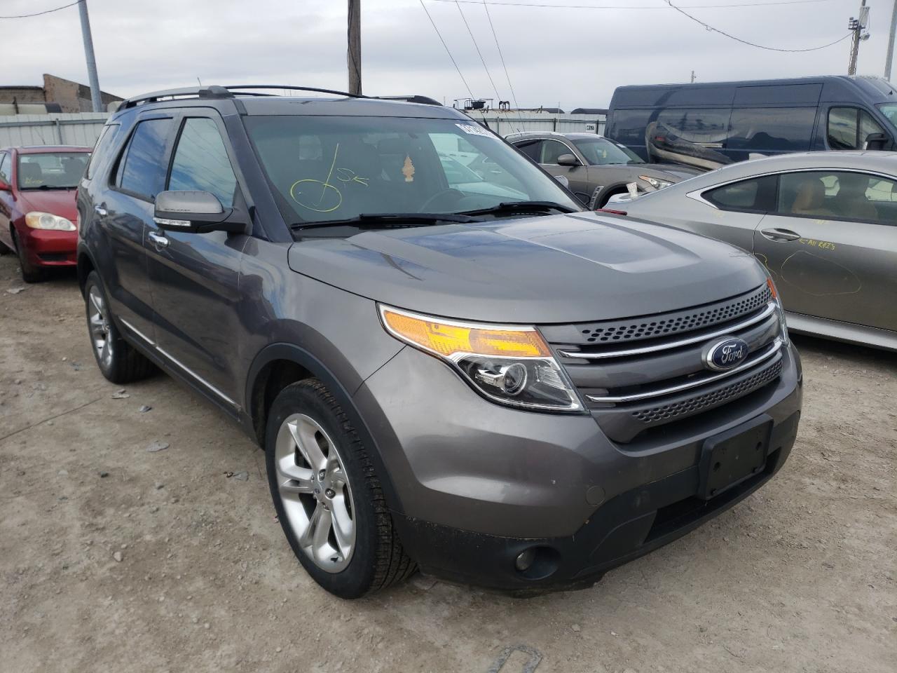FORD EXPLORER L 2013 مع رقم تعريف المركبة 1FM5K8F80DGC13096 - صورة من المزاد