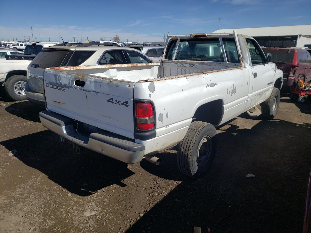 Photo 4 from auction – 1996 DODGE RAM 2500 with VIN 1B7KF26Z9TS707986