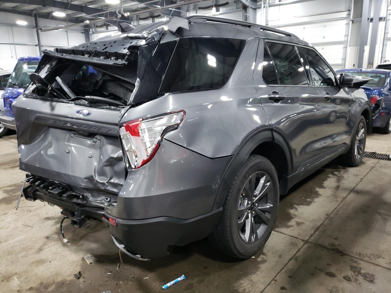 Photo 4 from auction – 2021 FORD EXPLORER X with VIN 1FMSK8DH1MGA83206